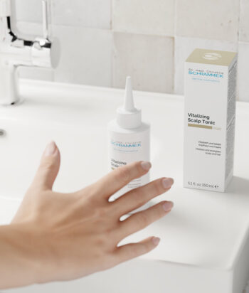 Alternative view of Vitalizing Scalp Tonic